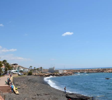 Hostal- Restaurante Playa Azul
