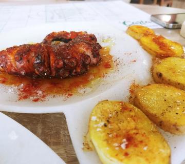 Patatas con Pulpo