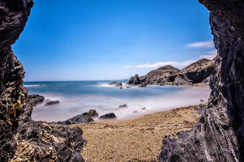 cala el mal paso